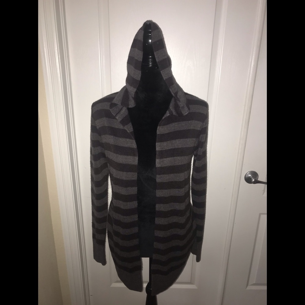 So soft and hooded M